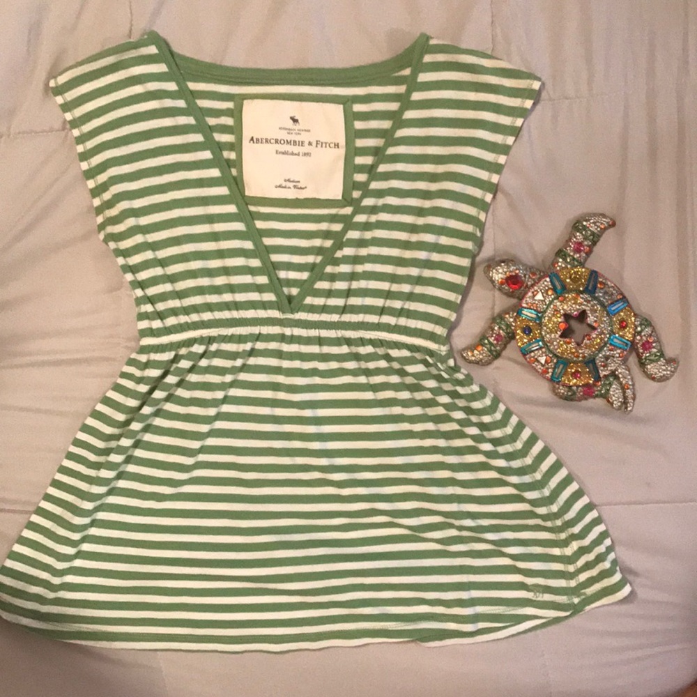 Abercrombie & Fitch Top